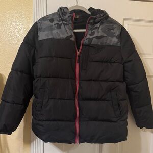 iXtreme Kids Black Puffer Jacket with Hoodie and Camo Detail Size XL